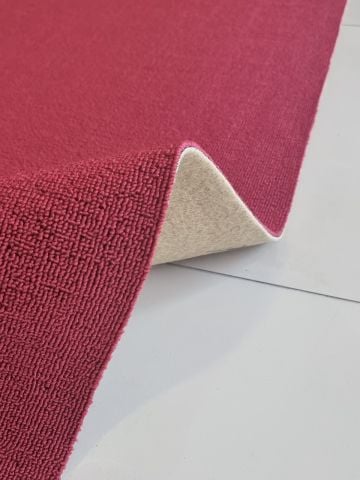 Avantaj Kırmızı Halıfleks Keçe Taban Overloksuz